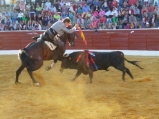 Foto 5 - Oscar Mota, tres orejas en Villoria