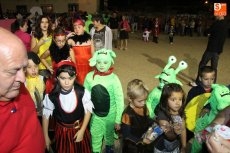 Foto 6 - Un divertido concurso de disfraces marca el inicio de las fiestas del Cristo