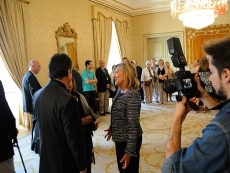 Foto 3 - El investigador Norberto García-Cairasco, nombrado Huésped Distinguido del Ayuntamiento