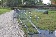 Foto 3 - Retirada la pasarela de La Pesquera