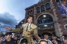 Foto 3 - …Y temblaba de emoción el toro de Calzada