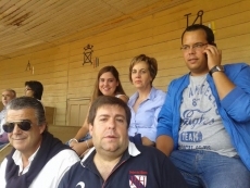 Foto 4 - Llenazo hasta la bandera en los palcos 21 y 23 en una tarde intensa de comunicación y afición