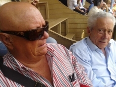 Foto 3 - Llenazo hasta la bandera en los palcos 21 y 23 en una tarde intensa de comunicación y afición