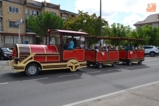 Foto 4 - El sol acompaña la mañana del sábado de Feria tras una lluviosa madrugada