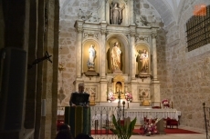 Foto 5 - El Convento de las Claras acoge el canto y oración poética a San Francisco