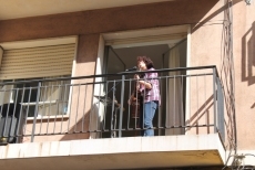 Foto 5 - La m&uacute;sica de MontsSing &lsquo;da la nota&rsquo; en las calles del barrio del Oeste