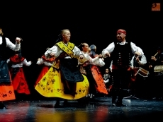 Foto 3 - El I Festival de Folclore Tresbolillo muestra la riqueza cultural de Guipuzcoa