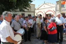 Foto 6 - Más de 600 mayores de toda la comarca homenajean a 38 ‘matrimonios de oro’
