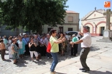 Foto 4 - Más de 600 mayores de toda la comarca homenajean a 38 ‘matrimonios de oro’