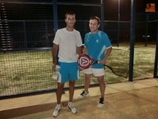 Foto 4 - Cuarta jornada del 'Campeonato de Padel Ciudad de Béjar' con éxito de participación y asistencia ...