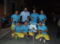 Foto 6 - Las peñas prenden la llama para comenzar las ferias y fiestas