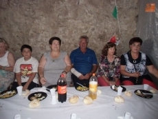 Foto 5 - La paella de socios congrega a 200 personas en el inicio de las fiestas patronales