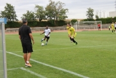 Foto 6 - Un Palencia superior se lleva la victoria de Las Pistas (0-3)