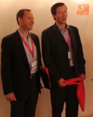 Cesare Alippi y Hujun YIn