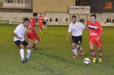 Foto 4 - El Ciudad Rodrigo se impone por la mínima a Unionistas en un partido muy vivo