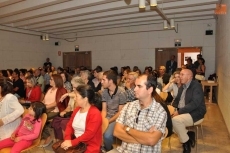 Foto 3 - José Luis Sánchez presenta su última novela 'El fantasma de las Torres' 