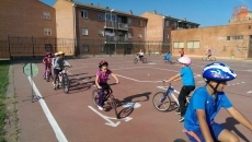 Foto 5 - Policía Local y Ayuntamiento fomentan la educación vial entre los más pequeños