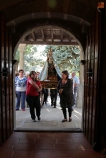 Foto 4 - Renovaci&oacute;n del compromiso con la Virgen de la Yedra en su ermita