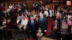 Foto 4 - La ilusión de los mayores impregna la apertura del curso de la Universidad de la Experiencia en la ...