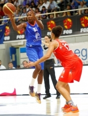 Foto 3 - Perfumer&iacute;as Avenida logra su quinta Supercopa de Espa&ntilde;a consecutiva