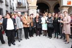 Foto 6 - Las mujeres, reinas de las fiestas 