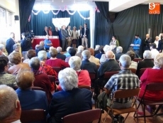 Foto 3 - Mañueco: "Es fundamental el diálogo con los vecinos, les pido que se impliquen y reclamen como...