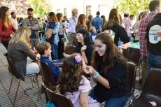 Foto 4 - La comunidad educativa de Las Esclavas celebra el Domund