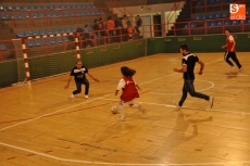 Foto 5 - El CD Aviva S&aacute;nchez-Guijo disfruta con la visita de Unionistas