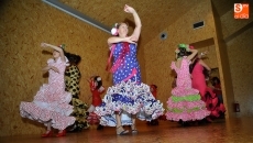 Foto 3 - Actuación de sevillanas de la mano del grupo Aires del Sur