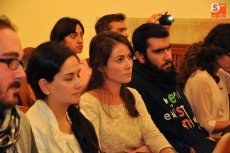 Foto 4 - La Facultad de Filología acoge un encuentro con el poeta Juan Antonio González Fuentes
