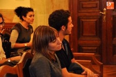 Foto 3 - La Facultad de Filología acoge un encuentro con el poeta Juan Antonio González Fuentes