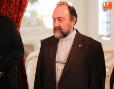 Foto 3 - Mañueco destaca la solidaridad de los sacerdotes Juan José Aguirre, Padre Ángel, Alberto Plaza y ...