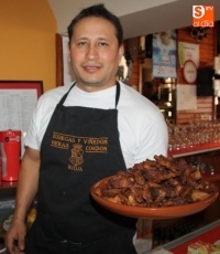 Foto 3 - Café Bar Osiris, la mejor receta del pollo asado