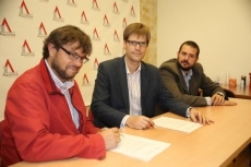 La empresa Aquimisa cierra un convenio deportivo con el CD Carbajosa