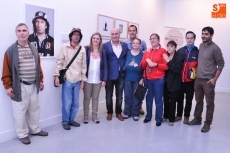 &lsquo;&iquest;Qui&eacute;n eres t&uacute;?&rsquo;, exposici&oacute;n colectiva reflejo de la rutina de Asprod