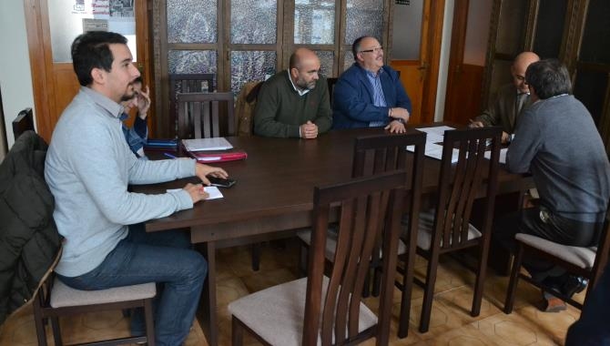 Reuni&oacute;n de la Mesa de Contrataci&oacute;n del Ayuntamiento | Foto @kisanghani