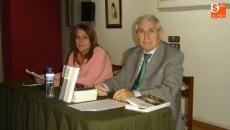 Foto 4 - Agust&iacute;n Garc&iacute;a presenta su segundo libro con algunos relatos ambientados en el entorno de B&eacute;jar