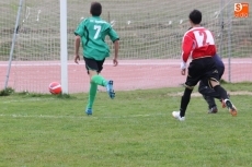 Foto 6 - Importante victoria (2-3) del CD Cristo Rey en su salida frente al CDF Vitigudino