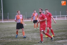 Foto 3 - El Ciudad Rodrigo se lleva el derbi en el descuento y vuelve al liderato 