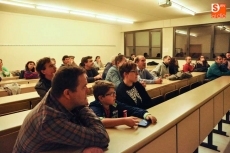 Foto 3 - Wendy Barranco ofrece su testimonio directo de las guerras y sus efectos