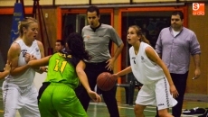 Foto 3 - La Universidad de Salamaca de divierte a costa del Villamuriel