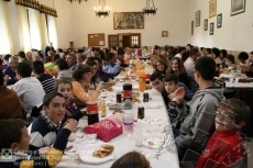 Foto 6 - La gran familia de San Jerónimo se reúne en confraternidad 