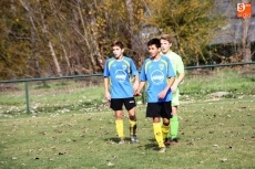 Foto 6 - Victoria con autoridad del Alba de Tormes frente al Helmántico (2-1)