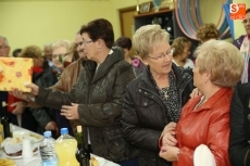 Foto 3 - Mañueco aboga por la unidad para acabar con "la problemática del barrio de Buenos Aires"