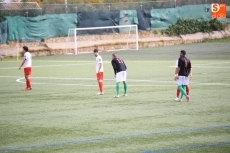 Foto 4 - Rivas salva un punto para el Santa Marta en la Regional Aficionados 