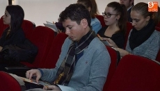 Foto 5 - La Facultad de Derecho acoge el II Ciclo de Cine contra la Violencia de Género