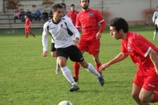 Foto 6 - El Ciudad Rodrigo se reencuentra con la victoria en un encuentro que pudo acabar en goleada