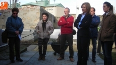 Ciudadanos y autoridades en el acto de homenaje/FOTO: Raúl Hernández