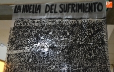 Foto 4 - Los centros educativos claman contra la violencia de género