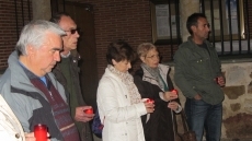 Foto 5 - Concentración silenciosa en repulsa a la violencia de género